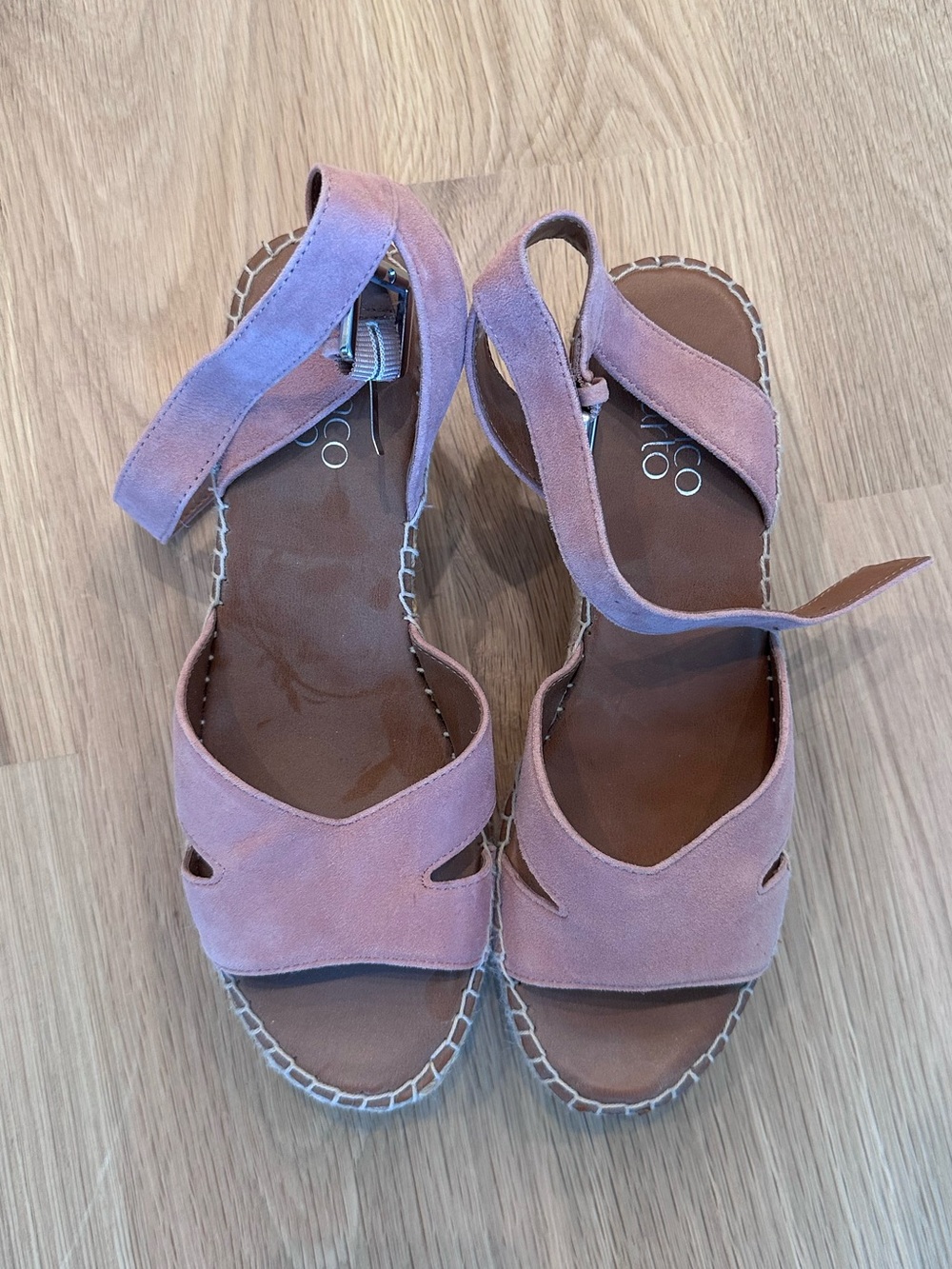 NWT Franco Sarto Ankle-Strap Sandals in Dusty Pink